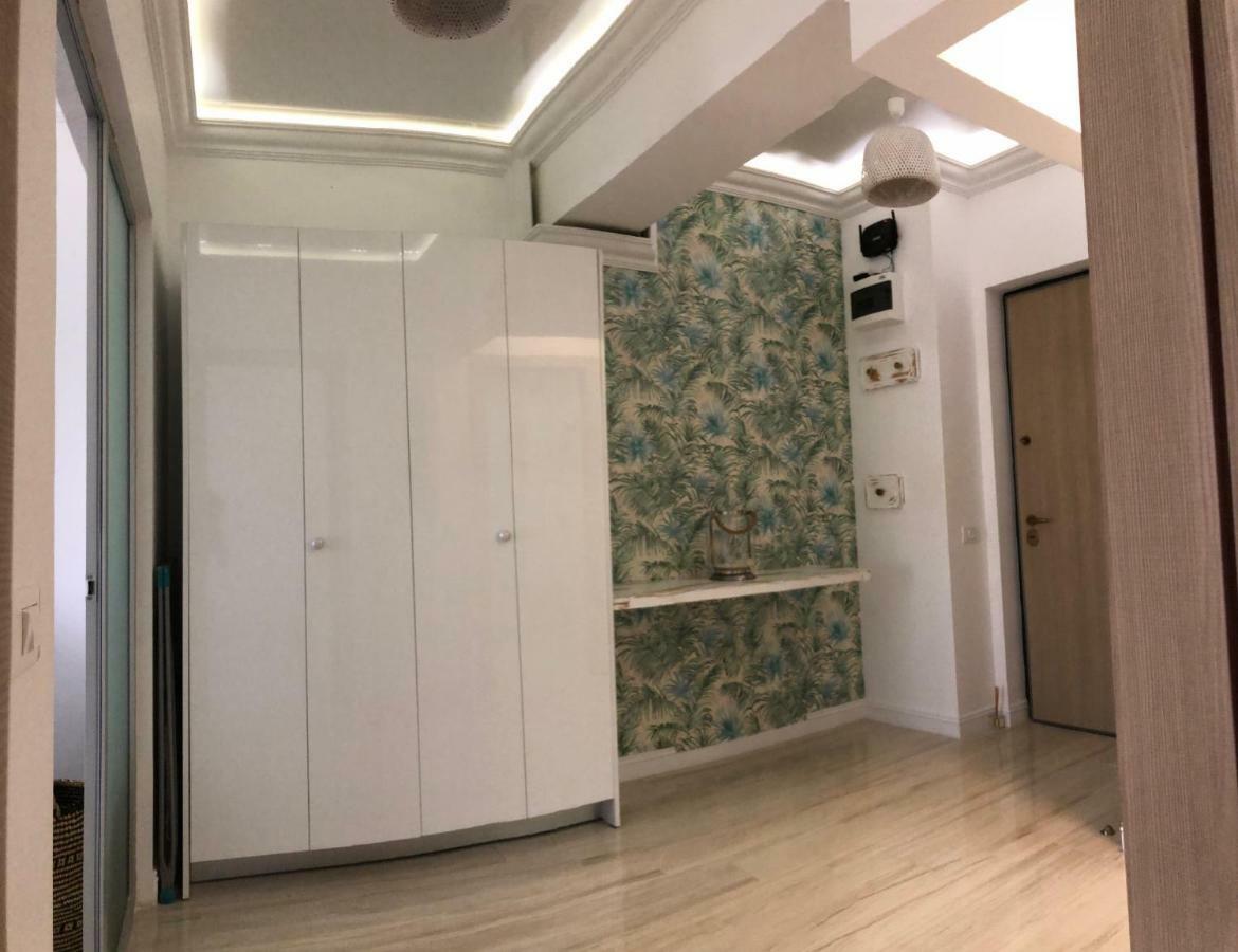 White Tower Mamaia - Private Apartment Экстерьер фото