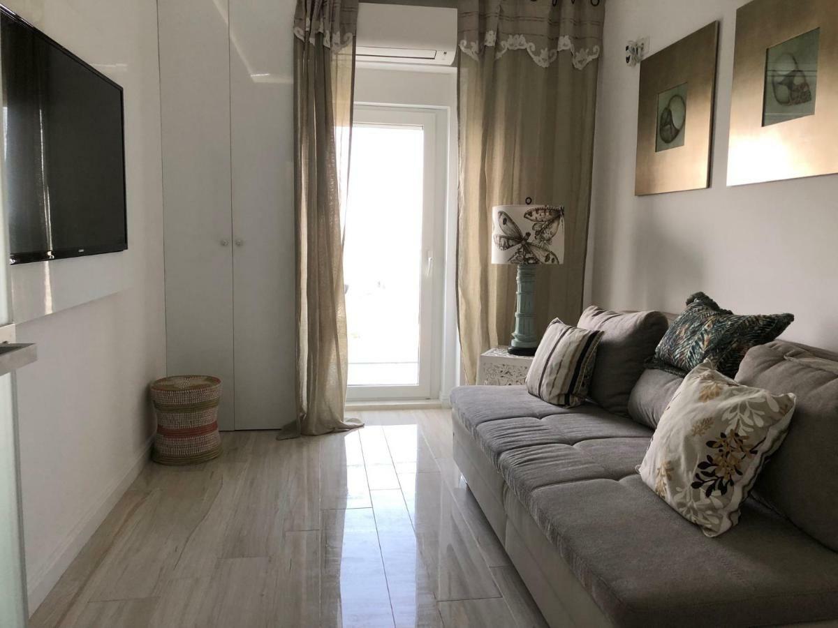 White Tower Mamaia - Private Apartment Экстерьер фото
