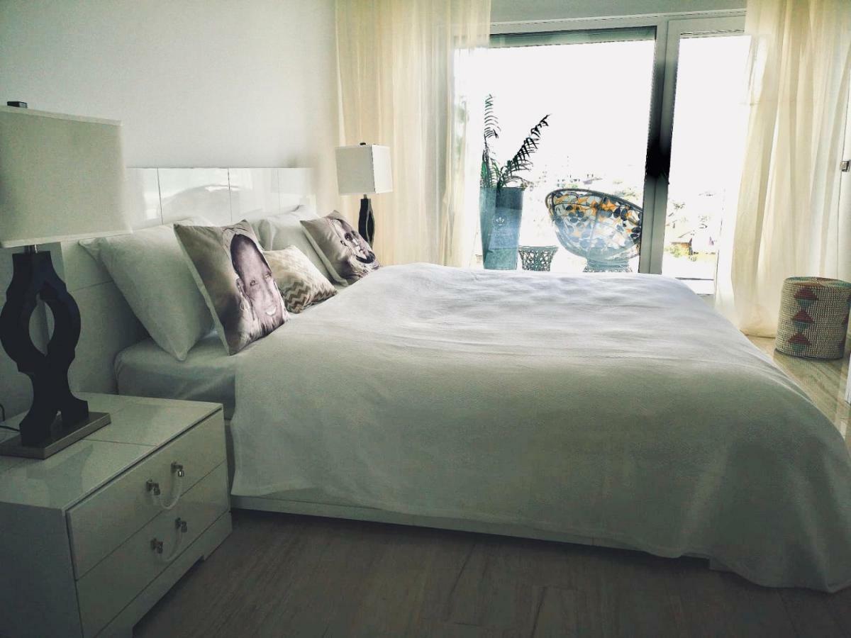 White Tower Mamaia - Private Apartment Экстерьер фото