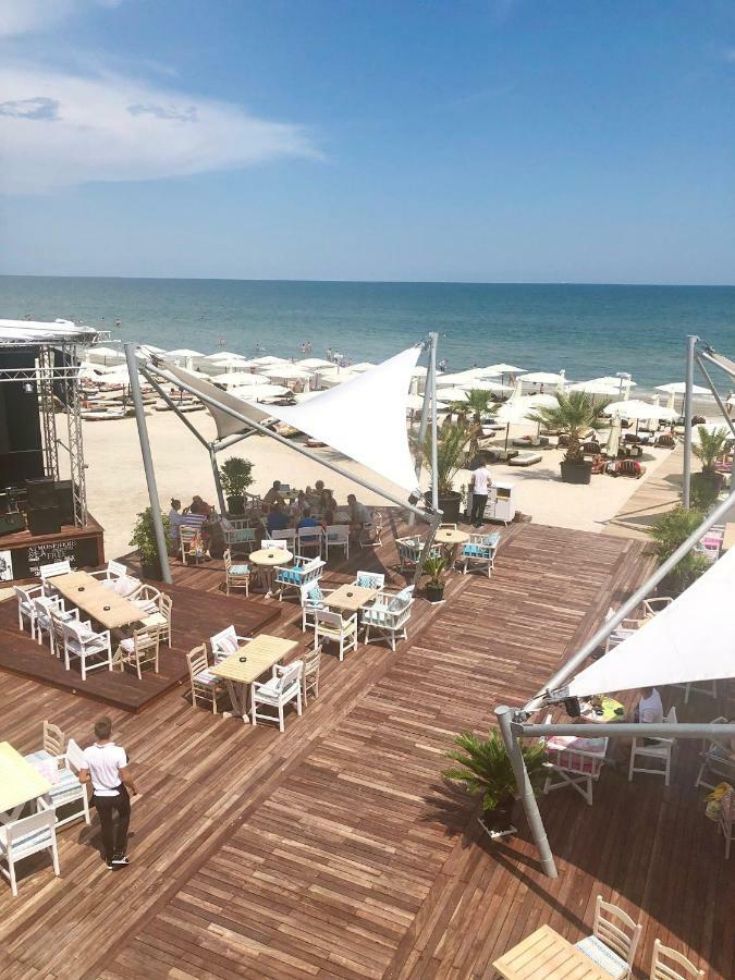 White Tower Mamaia - Private Apartment Экстерьер фото
